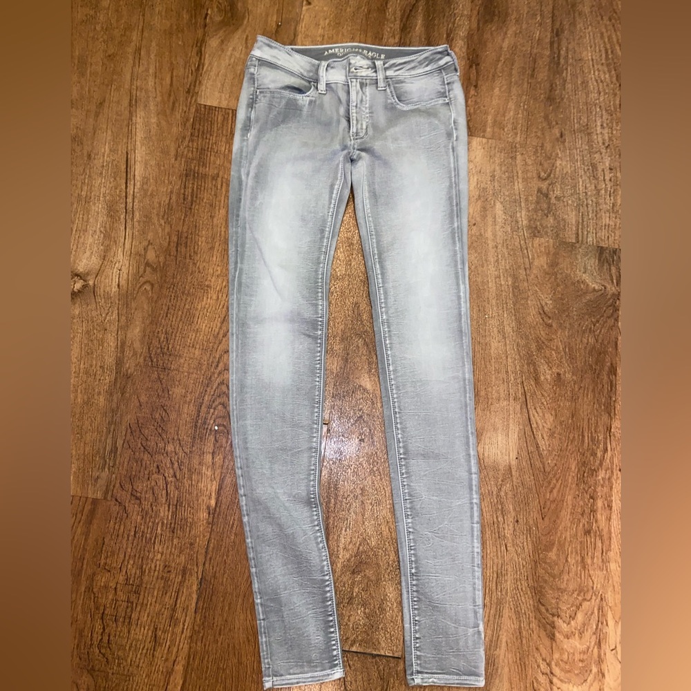 Grey womens American eagle jeans! Size 2 X-long